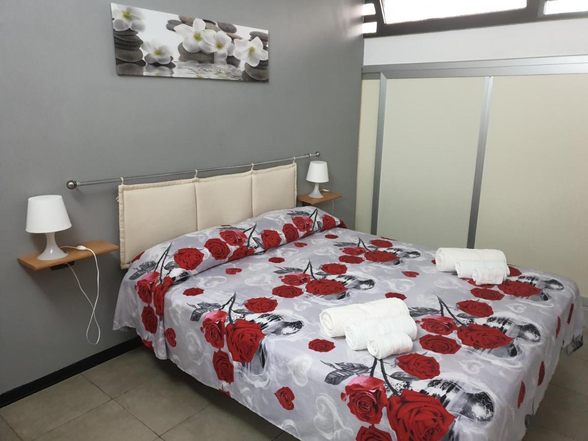 Willa Holiday House Avola Zewnętrze zdjęcie